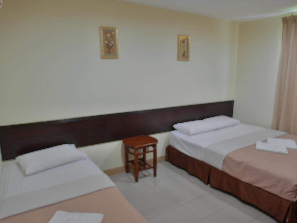 Sunnie Hotel Джохор-Бару Номер фото